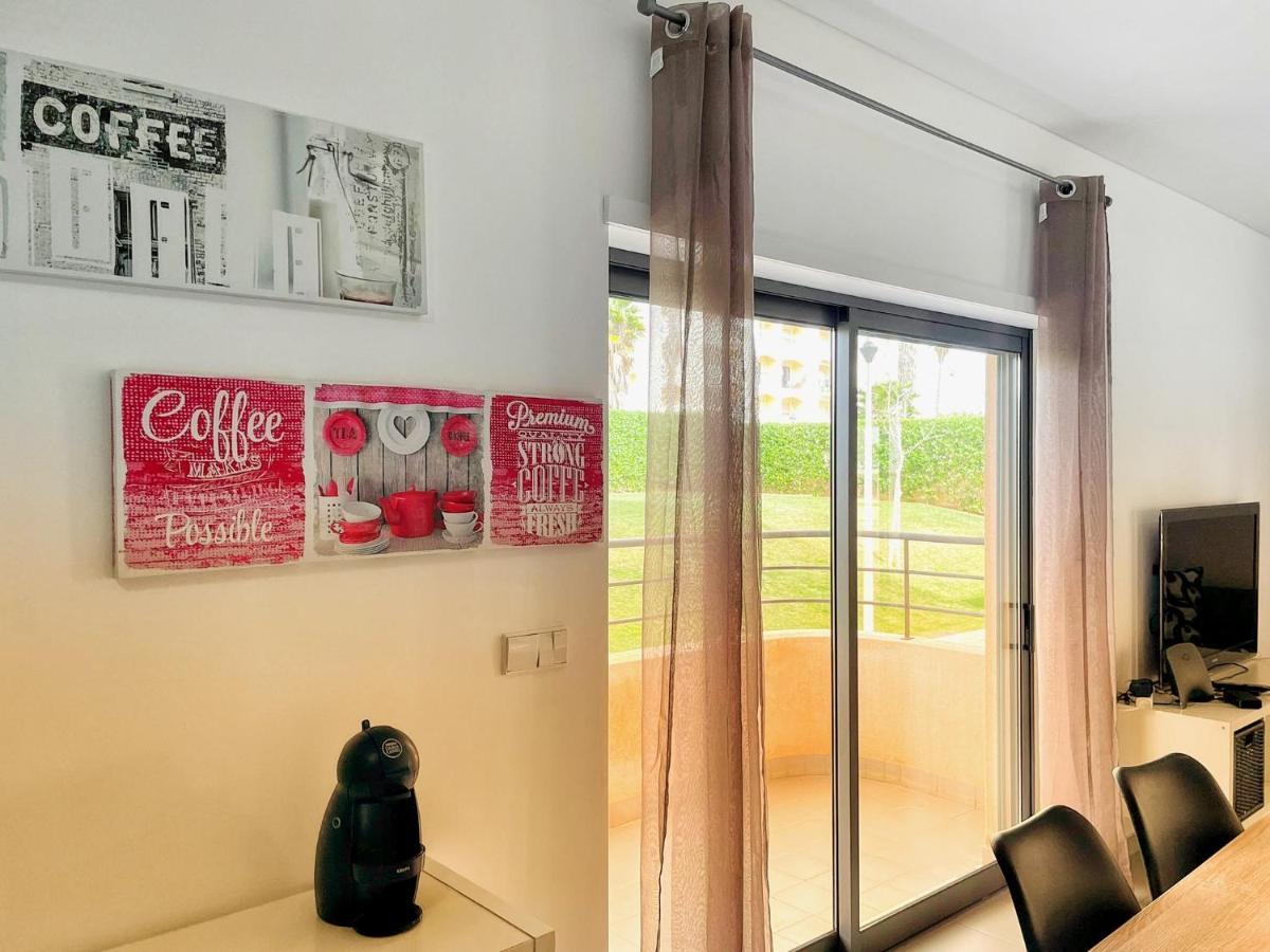 Awesome Apartment In Praia Da Rocha 포티마오 외부 사진