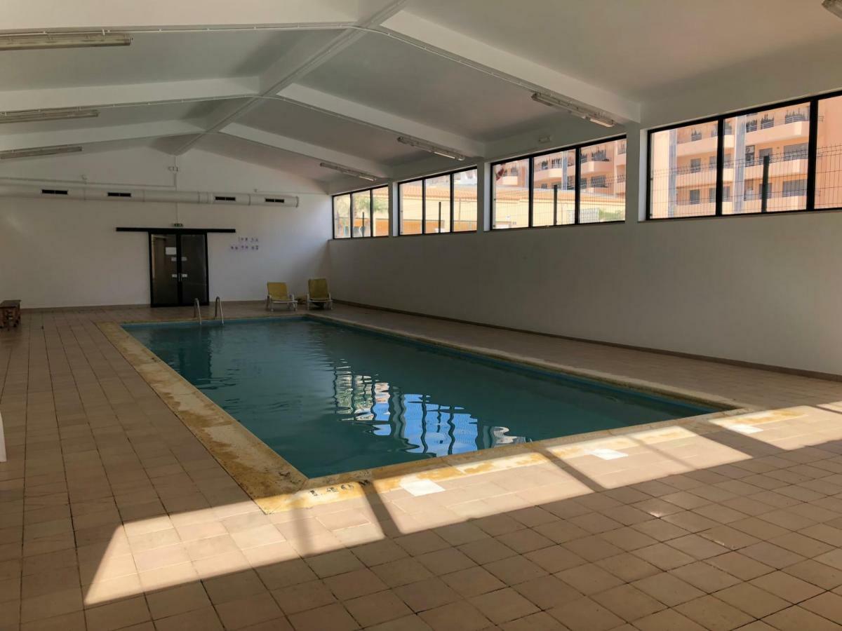 Awesome Apartment In Praia Da Rocha 포티마오 외부 사진